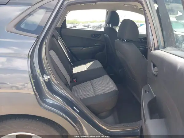 KM8K12AA8KU271209 2019 HYUNDAI KONA - Image 8