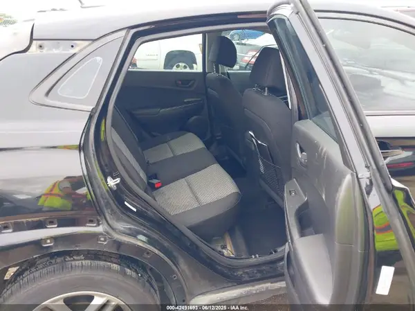 KM8K12AA8KU286616 2019 HYUNDAI KONA - Image 8