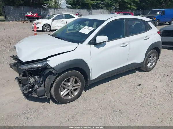 KM8K12AA8LU451663 2020 HYUNDAI KONA - Image 2