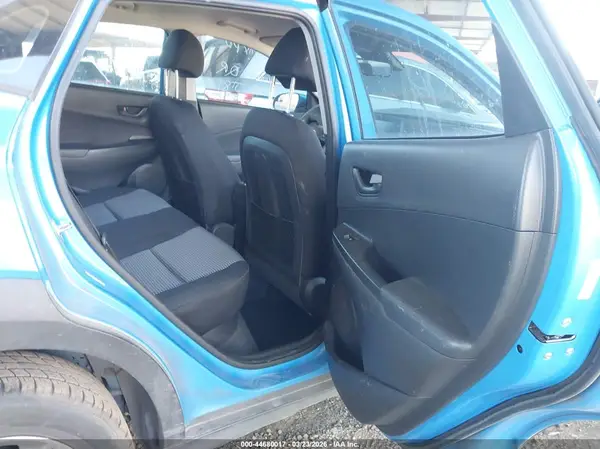 KM8K12AA8LU550953 2020 HYUNDAI KONA - Image 8