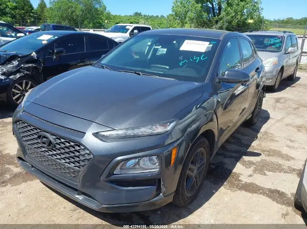 KM8K12AA8LU579434 2020 HYUNDAI KONA - Image 2