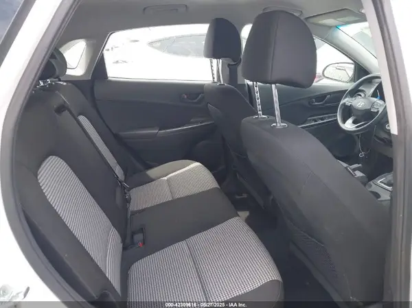 KM8K12AA8MU752287 2021 HYUNDAI KONA - Image 8