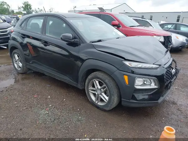 KM8K12AA9JU088898 2018 HYUNDAI KONA - Image 1