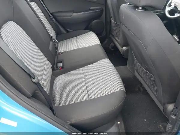 KM8K12AA9JU147870 2018 HYUNDAI KONA - Image 8