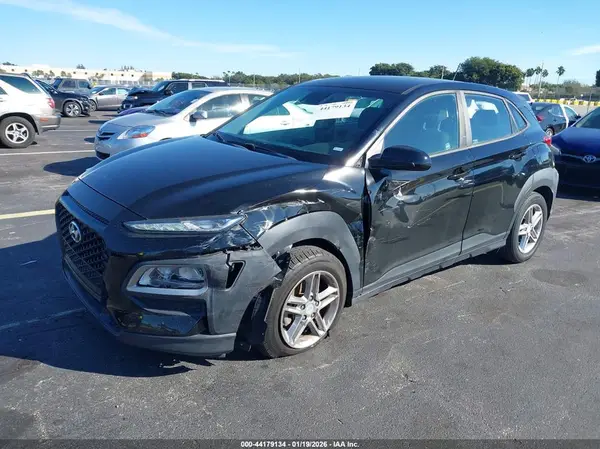 KM8K12AA9KU240583 2019 HYUNDAI KONA - Image 2