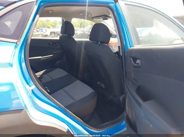 KM8K12AA9LU440235 2020 HYUNDAI KONA - Image 8