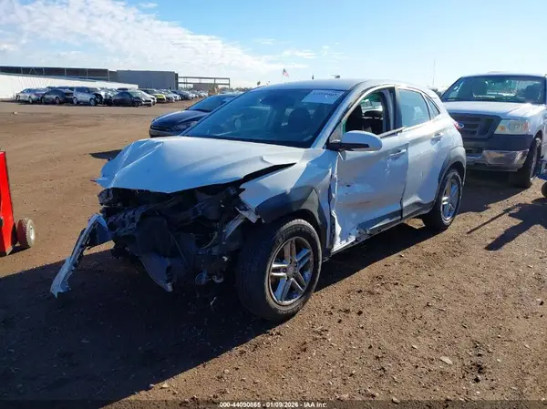 KM8K12AA9LU487507 2020 HYUNDAI KONA - Image 2