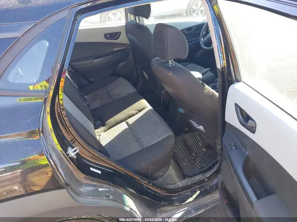 KM8K12AA9LU512762 2020 HYUNDAI KONA - Image 8