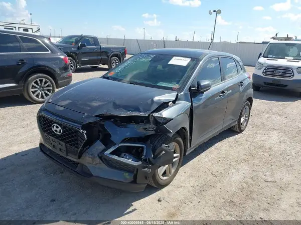KM8K12AA9LU578499 2020 HYUNDAI KONA - Image 2