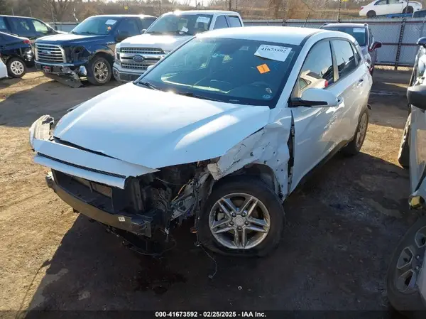 KM8K12AA9MU601314 2021 HYUNDAI KONA - Image 2
