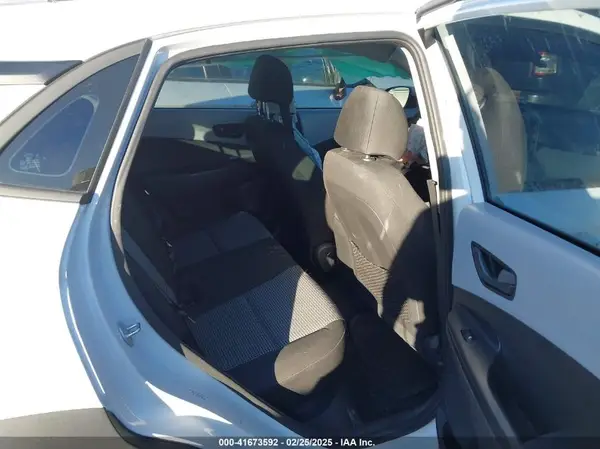 KM8K12AA9MU601314 2021 HYUNDAI KONA - Image 8