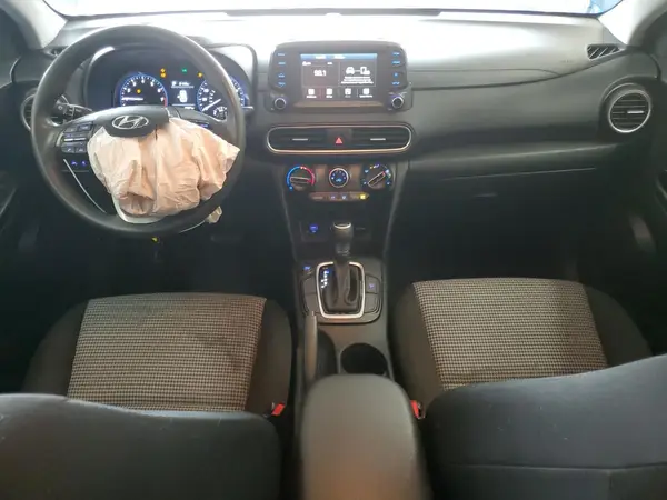 KM8K12AA9MU638735 2021 HYUNDAI KONA - Image 8