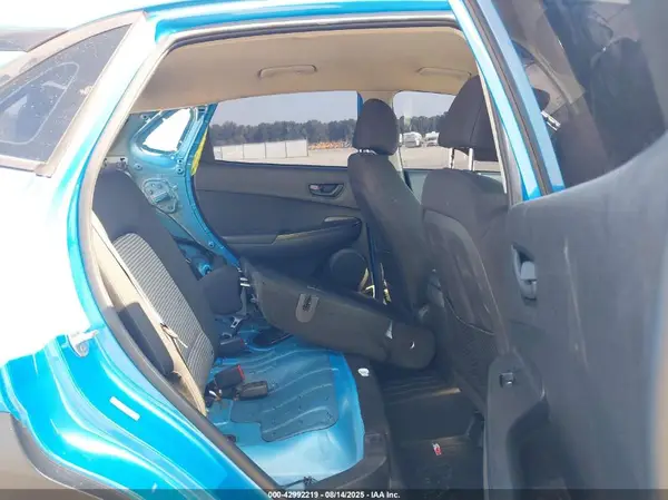 KM8K12AA9MU638802 2021 HYUNDAI KONA - Image 8