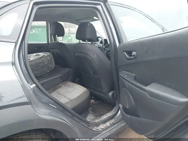 KM8K12AA9MU643157 2021 HYUNDAI KONA - Image 8