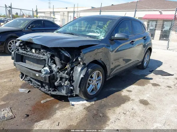 KM8K12AA9MU644941 2021 HYUNDAI KONA - Image 2