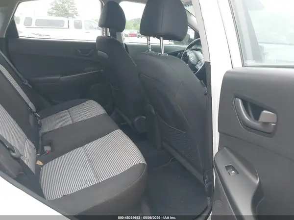 KM8K12AA9MU650142 2021 HYUNDAI KONA - Image 8