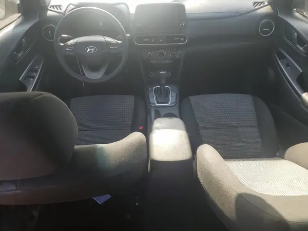 KM8K12AAXJU121049 2018 HYUNDAI KONA - Image 8