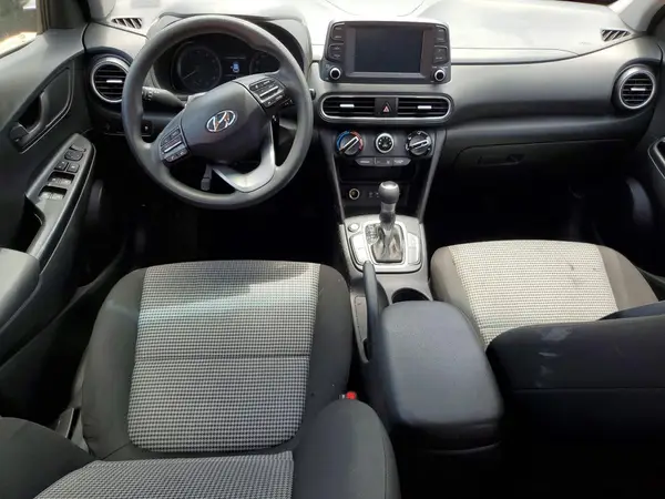 KM8K12AAXJU182921 2018 HYUNDAI KONA - Image 8