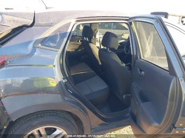 KM8K12AAXKU297388 2019 HYUNDAI KONA - Image 8