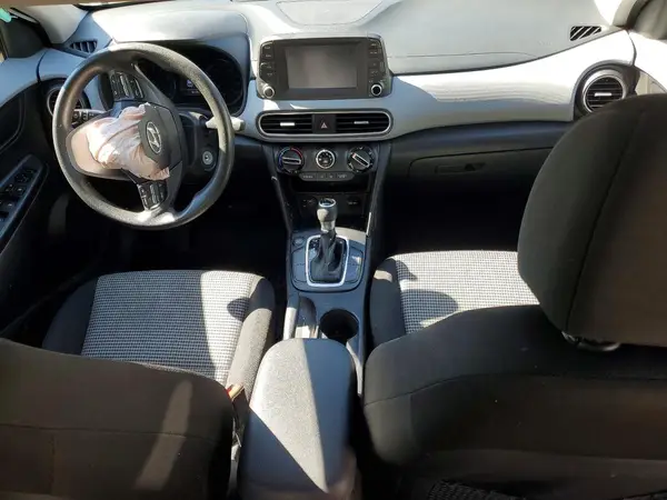 KM8K12AAXKU300435 2019 HYUNDAI KONA - Image 8