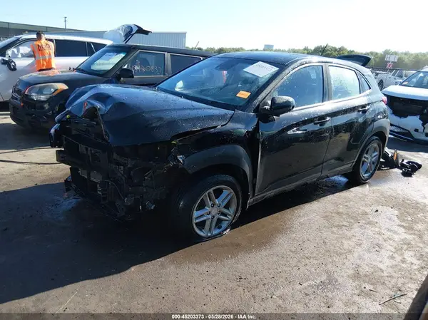 KM8K12AAXKU317459 2019 HYUNDAI KONA - Image 2