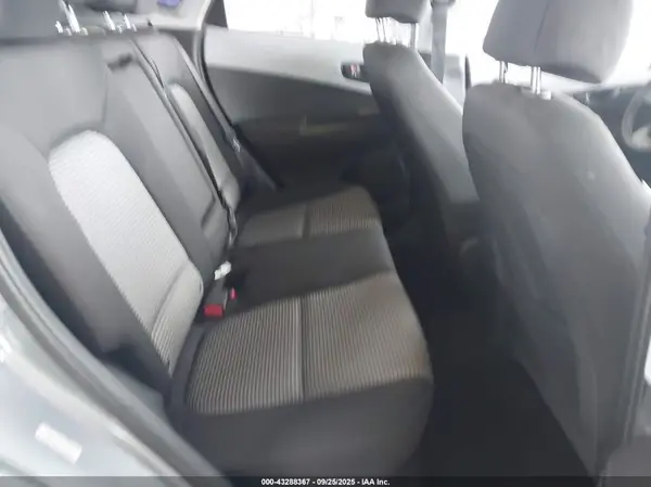 KM8K12AAXLU415943 2020 HYUNDAI KONA - Image 8