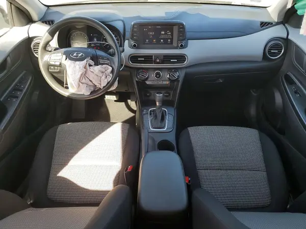 KM8K12AAXMU609907 2021 HYUNDAI KONA - Image 8