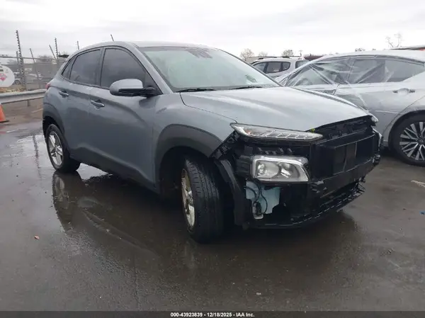 KM8K12AAXMU609955 2021 HYUNDAI KONA - Image 1