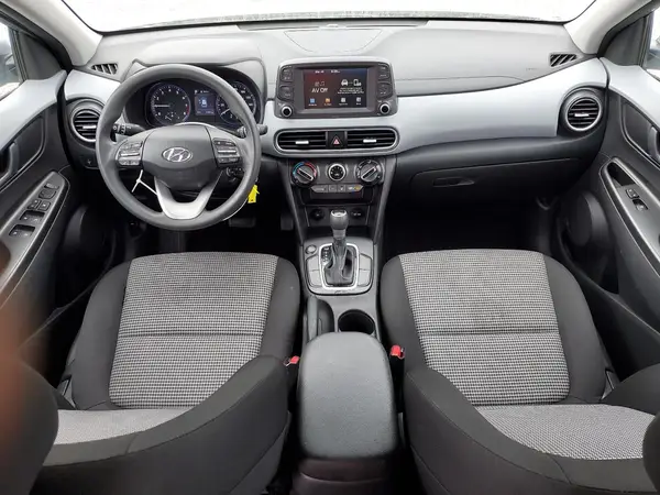 KM8K12AAXMU610006 2021 HYUNDAI KONA - Image 8