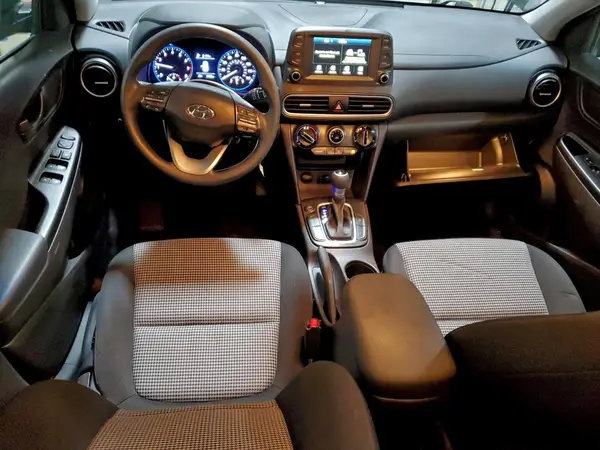 KM8K12AAXMU647802 2021 HYUNDAI KONA - Image 8