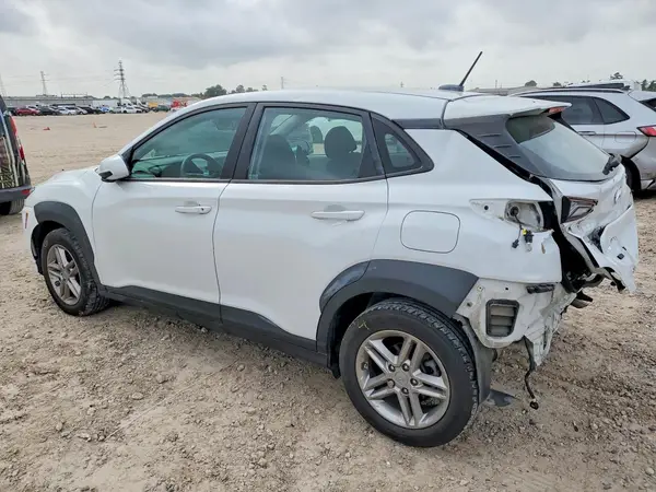 KM8K12AAXMU660162 2021 HYUNDAI KONA - Image 2