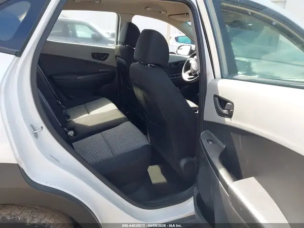 KM8K12AAXMU712468 2021 HYUNDAI KONA - Image 8