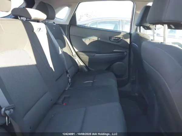 KM8K12AB4NU761031 2022 HYUNDAI KONA - Image 8