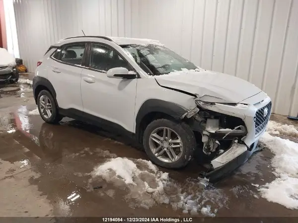 KM8K1CAA0JU100538 2018 HYUNDAI KONA - Image 1