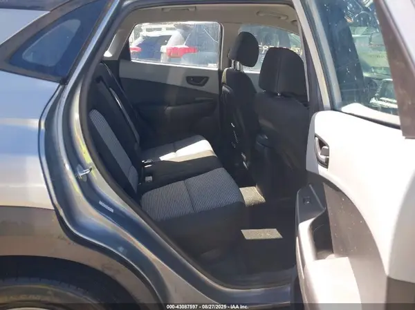 KM8K1CAA0MU723209 2021 HYUNDAI KONA - Image 8