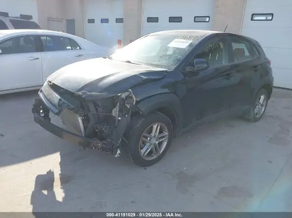 KM8K1CAA1JU072474 2018 HYUNDAI KONA - Image 2