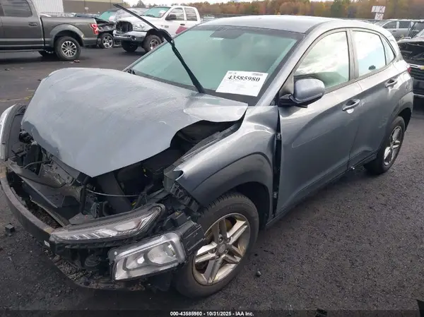KM8K1CAA1JU076721 2018 HYUNDAI KONA - Image 2