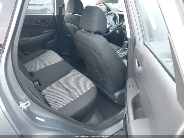 KM8K1CAA1JU076721 2018 HYUNDAI KONA - Image 8