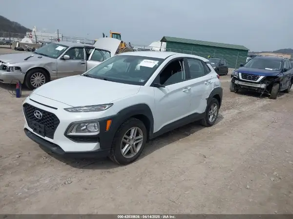 KM8K1CAA1KU303083 2019 HYUNDAI KONA - Image 2