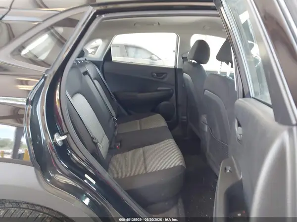 KM8K1CAA1KU359928 2019 HYUNDAI KONA - Image 8
