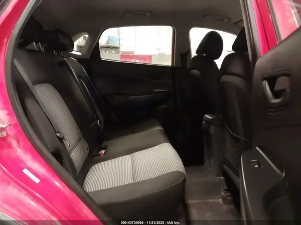 KM8K1CAA1KU374039 2019 HYUNDAI KONA - Image 8
