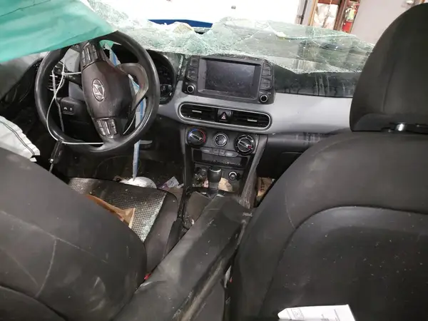 KM8K1CAA1LU445662 2020 HYUNDAI KONA - Image 8