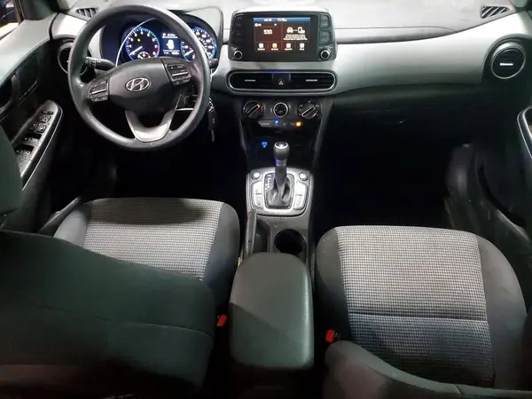 KM8K1CAA1LU584352 2020 HYUNDAI KONA - Image 8