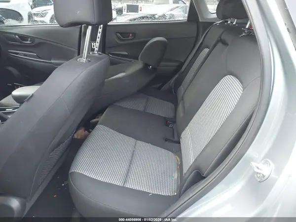 KM8K1CAA1MU611518 2021 HYUNDAI KONA - Image 8
