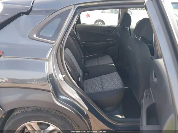 KM8K1CAA1MU618095 2021 HYUNDAI KONA - Image 8