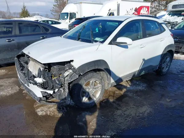 KM8K1CAA1MU659648 2021 HYUNDAI KONA - Image 2