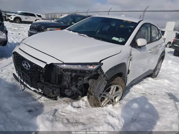 KM8K1CAA1MU674876 2021 HYUNDAI KONA - Image 2