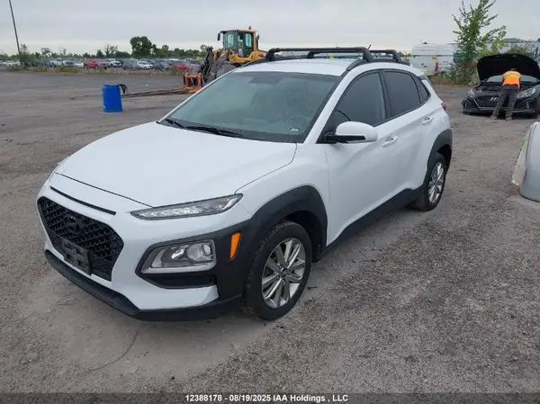KM8K1CAA2JU098582 2018 HYUNDAI KONA - Image 2