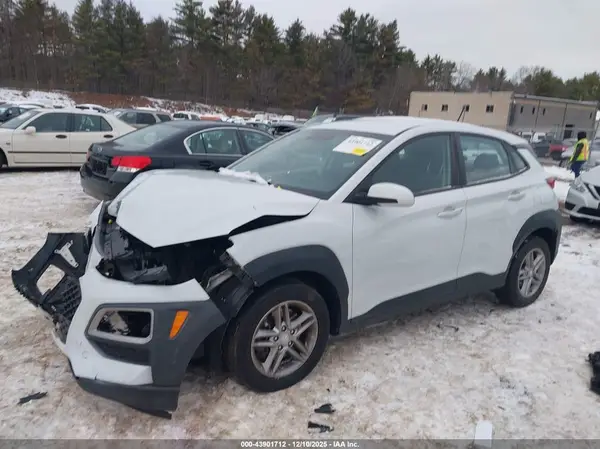 KM8K1CAA2JU128793 2018 HYUNDAI KONA - Image 2