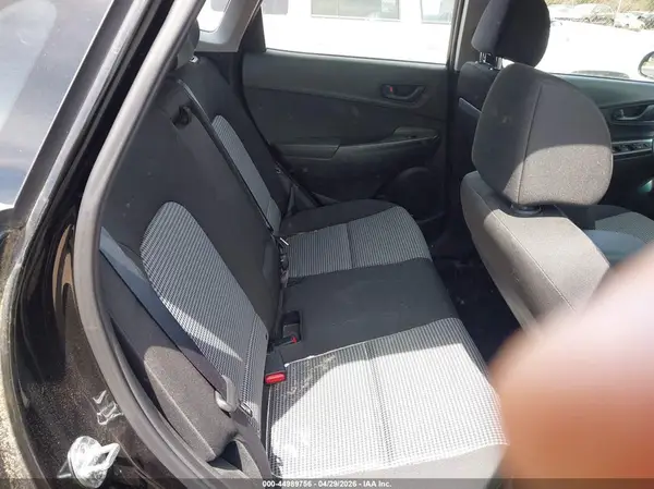 KM8K1CAA2KU338991 2019 HYUNDAI KONA - Image 8